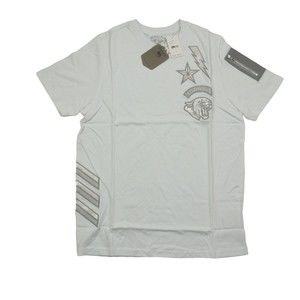 Born fly t-shirt medium size  / white color / short sleeve with zipper bag